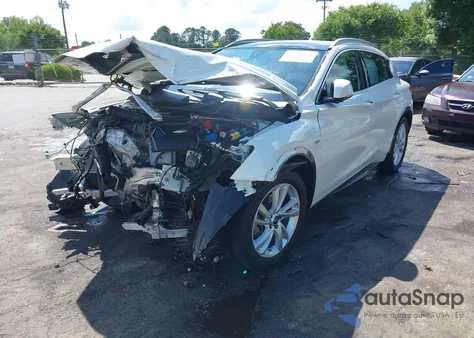 2019 Infiniti Qx30 Luxe z USA, uszkodzony, nr VIN SJKCH5CP3KA009376